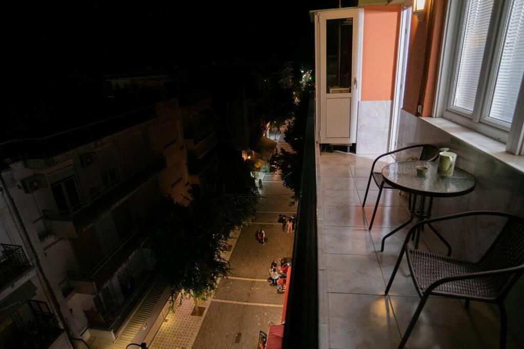 דירות אדסה Downtown Comfy מראה חיצוני תמונה