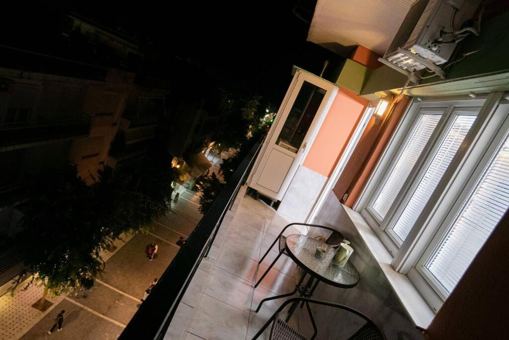 דירות אדסה Downtown Comfy מראה חיצוני תמונה