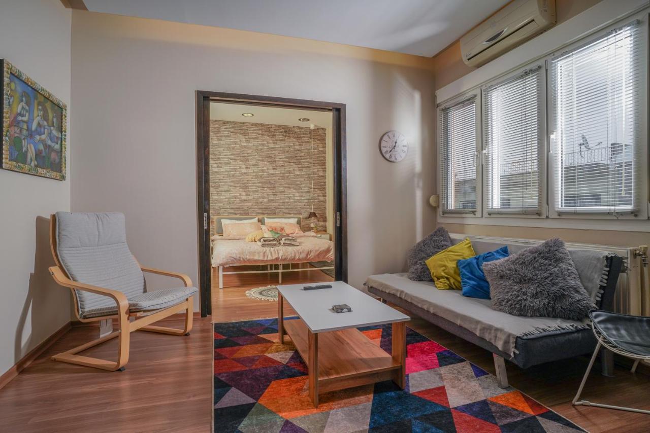 דירות אדסה Downtown Comfy מראה חיצוני תמונה